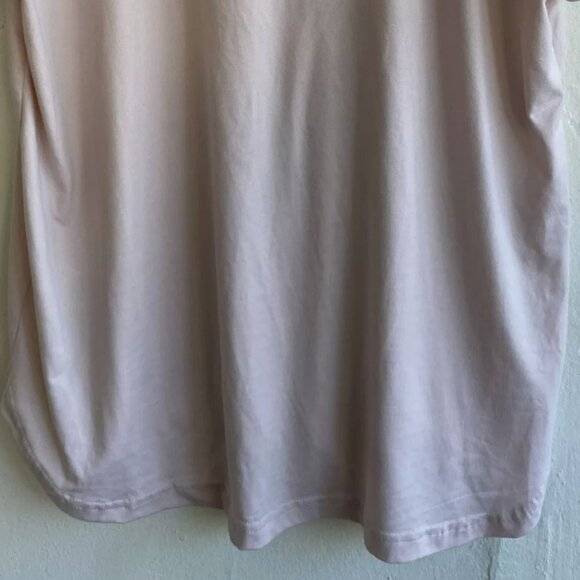 Rae Dunn The Future Is Female T-Shirt XL Pale Pink Short Sleeve Soft - Picture 7 of 7